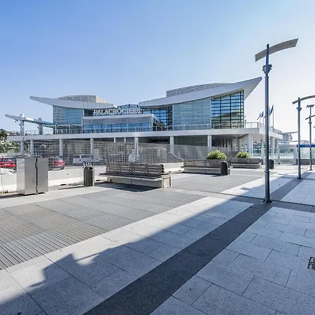 Casa Darsena Con Box Auto * サヴォーナ