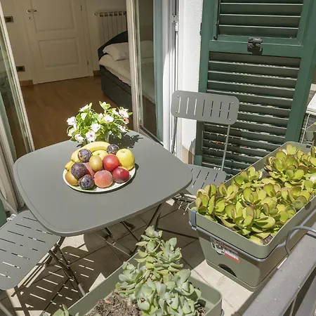 Casa Darsena Con Box Auto * Savona